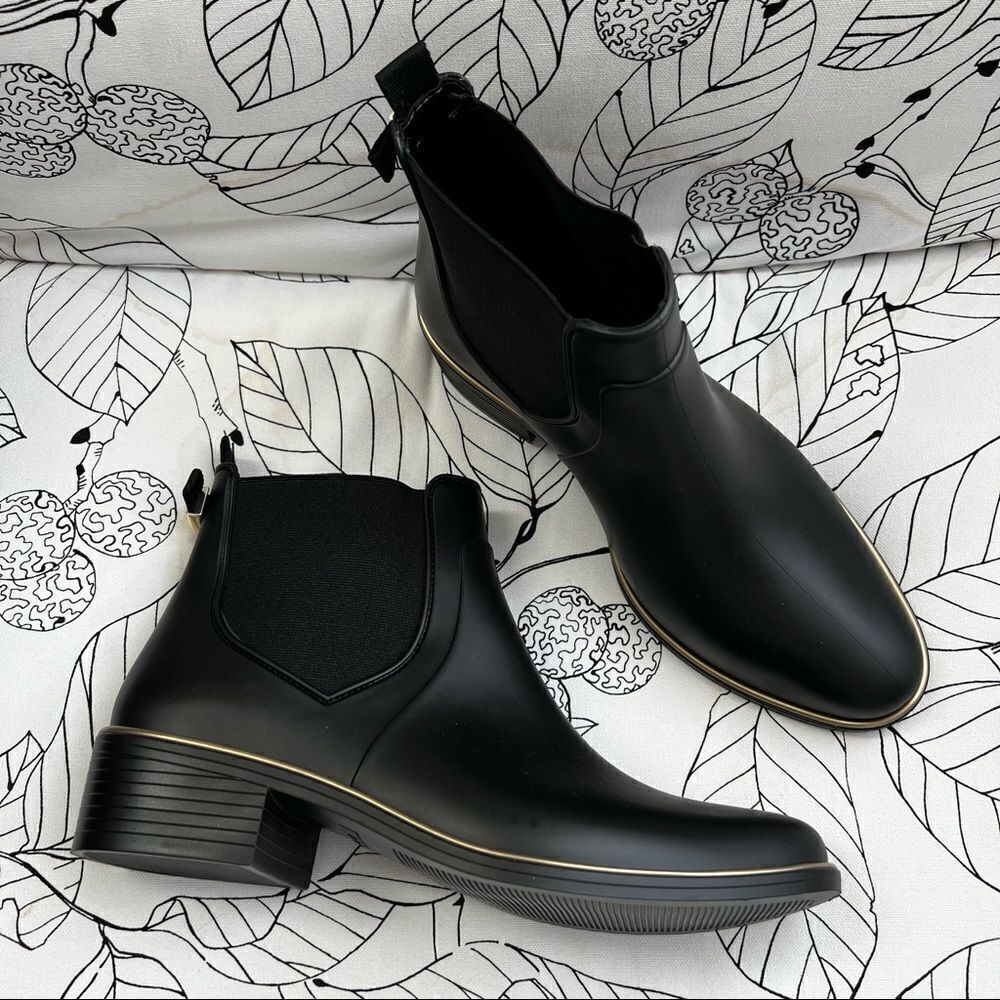 kate spade solstice rain boots black US 9 MSRP $150